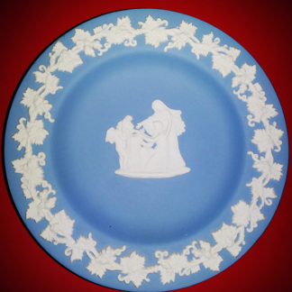 compotier bowl Cupid as Oracle arch angel Wedgwood Jasperware lavender blue no box trinket dish